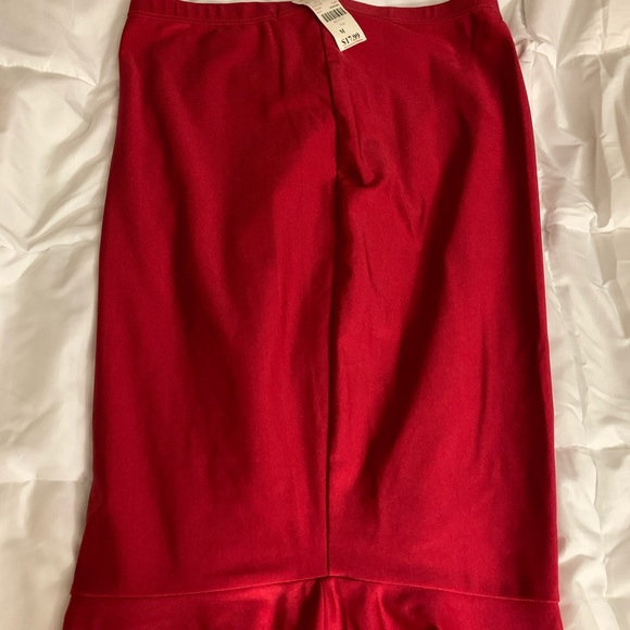 Red Mermaid Maxi Skirt - Picture 3 of 3